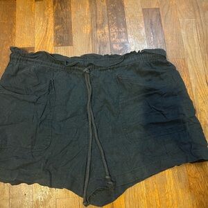 Universal Thread High Waisted Flowy Shorts